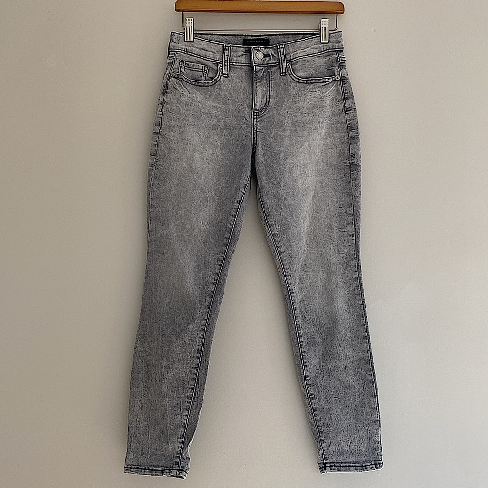 FINAL SALE!! Banana Republic Women’s Jeans Skinny Fit 26 Gray